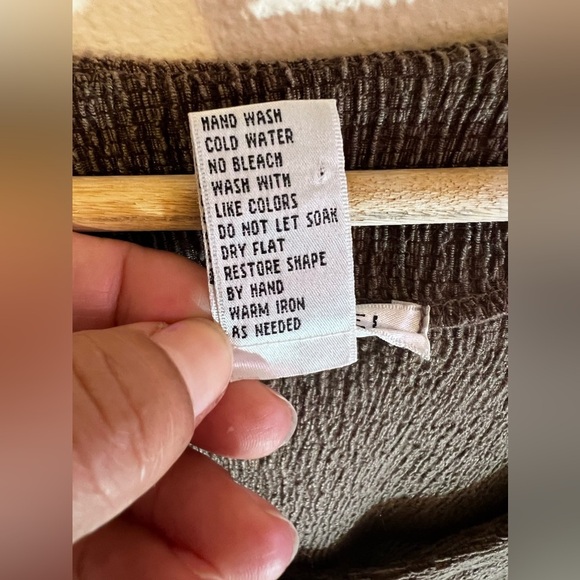 COPY - Rafael Woman Abstract Seersucker  Ribbed open cardigan size 1X brown - Picture 6 of 16